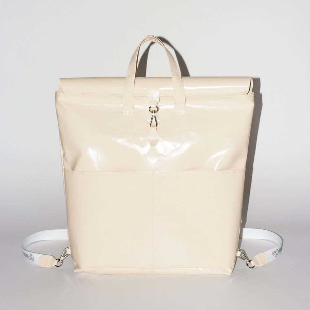 Stuff Bag S, Stuff Bag Small, 24/8 Tasche, 24/8 Tasche Rubinrot, 24/8 Tasche Safran, 24/8 Tasche Anthrazit, Extratasche, Innentasche, Stuff Bag M, Stuff Bag Large, POWCH Laptoptasche, Elektroniktasche Caramel, Elektroniktasche, Powch, Record Bag, Schaltplattentasche, Recycling Shopper, Recycling-Umhängetasche, Hüfttasche, Geschenk, Geschenkidee, Manufaktur, Handtasche