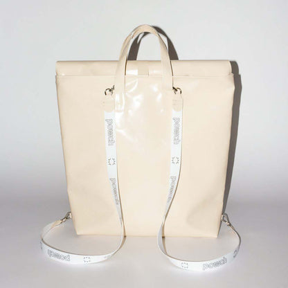 24/8 Tasche, 24/8 Tasche Rubinrot, 24/8 Tasche Safran, 24/8 Tasche Anthrazit, Extratasche, Innentasche, Stuff Bag M, Stuff Bag Large, POWCH Laptoptasche, Elektroniktasche Caramel, Elektroniktasche, Powch, Record Bag, Schaltplattentasche, Recycling Shopper, Recycling-Umhängetasche, Hüfttasche, Geschenk, Geschenkidee, Manufaktur, Handgemacht, Swissmade, CH-Armee