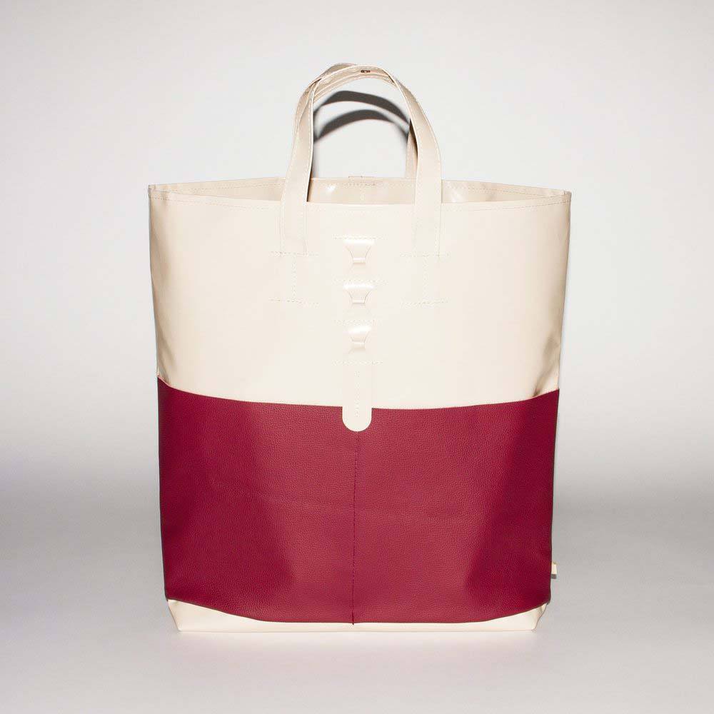 24/8 Tasche, 24/8 Tasche Rubinrot, 24/8 Tasche Safran, 24/8 Tasche Anthrazit, Extratasche, Innentasche, Stuff Bag M, Stuff Bag Large, POWCH Laptoptasche, Elektroniktasche Caramel, Elektroniktasche, Powch, Record Bag, Schaltplattentasche, Recycling Shopper, Recycling-Umhängetasche, Hüfttasche, Geschenk, Geschenkidee, Manufaktur, Handgemacht, Swissmade, CH-Armee