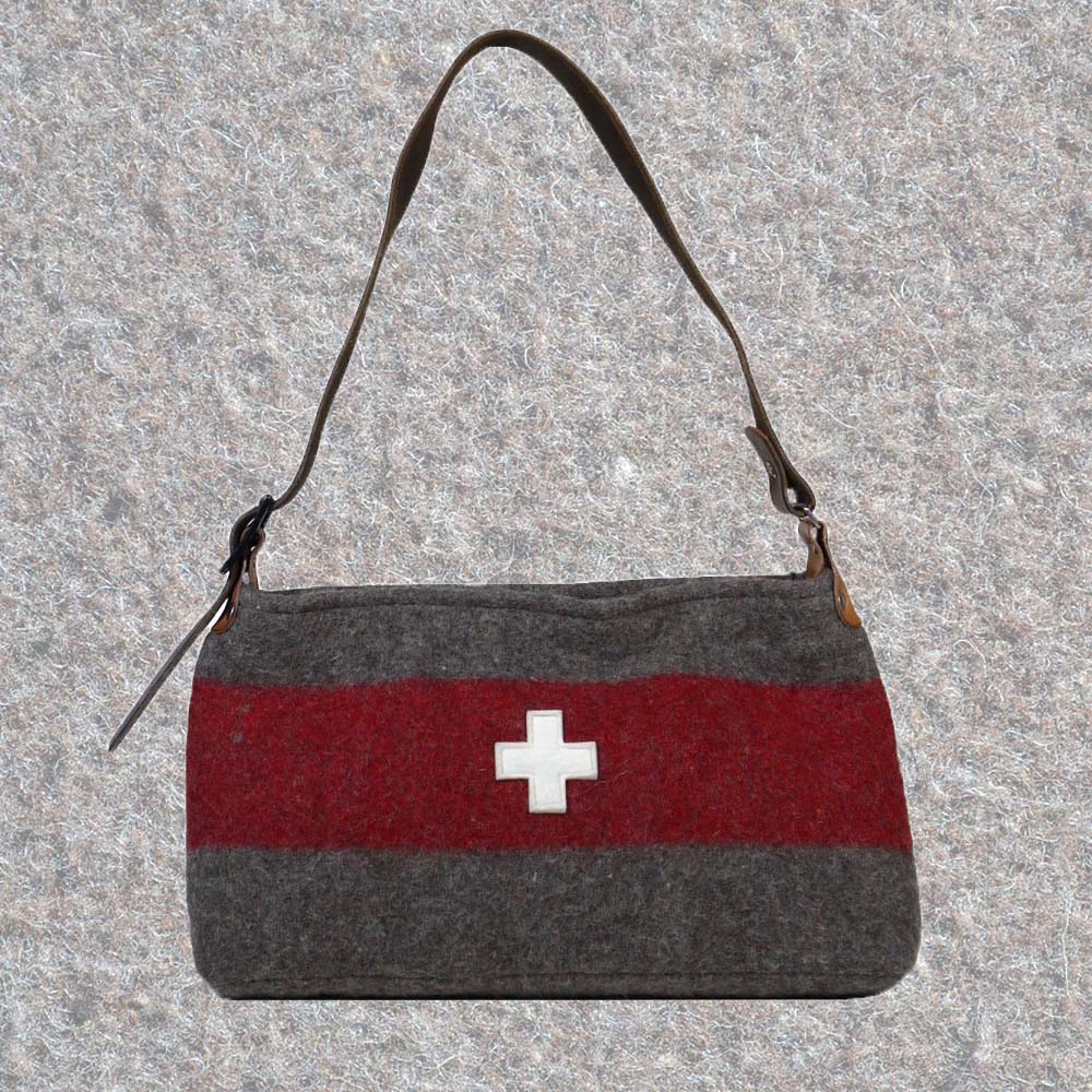 Handtasche aus Schweizer Armeedecken, Geschenk, Geschenkidee, Manufaktur, Handgemacht, Swissmade, CH-Armee-Decken, Aktenmappe, Handtasche, Rucksack, Shopper, Tasche, Allroundtasche, Schultertasche, Umhängetasche, Laptoptasche, Schultertasche Vintage Look, Handytasche, Aktentasche, Bowling Bag, Unisex Allroundtasche, Reisetasche, Bowling-Umhängetasche, Schweizer Postsack, Beuteltasche, Shopper Post