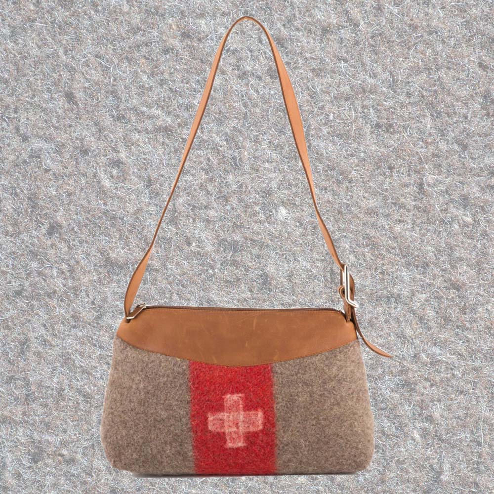 Schultertasche Vintage Look, Geschenk, Geschenkidee, Manufaktur, Handgemacht, Swissmade, CH-Armee-Decken, Aktenmappe, Handtasche, Rucksack, Shopper, Tasche, Allroundtasche, Schultertasche, Umhängetasche, Laptoptasche, Schultertasche Vintage Look, Handytasche, Aktentasche, Bowling Bag, Unisex Allroundtasche, Reisetasche, Bowling-Umhängetasche, Schweizer Postsack, Beuteltasche, Shopper Post