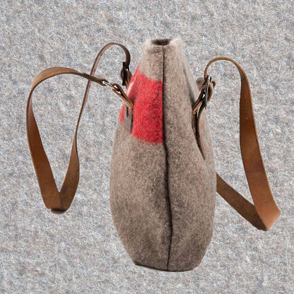 Schweizer Armeedecken, Geschenk, Geschenkidee, Manufaktur, Handgemacht, Swissmade, CH-Armee-Decken, Aktenmappe, Handtasche, Rucksack, Shopper, Tasche, Allroundtasche, Schultertasche, Umhängetasche, Laptoptasche, Schultertasche Vintage Look, Handytasche, Aktentasche, Bowling Bag, Unisex Allroundtasche, Reisetasche, Bowling-Umhängetasche, Schweizer Postsack, Beuteltasche, Shopper Post