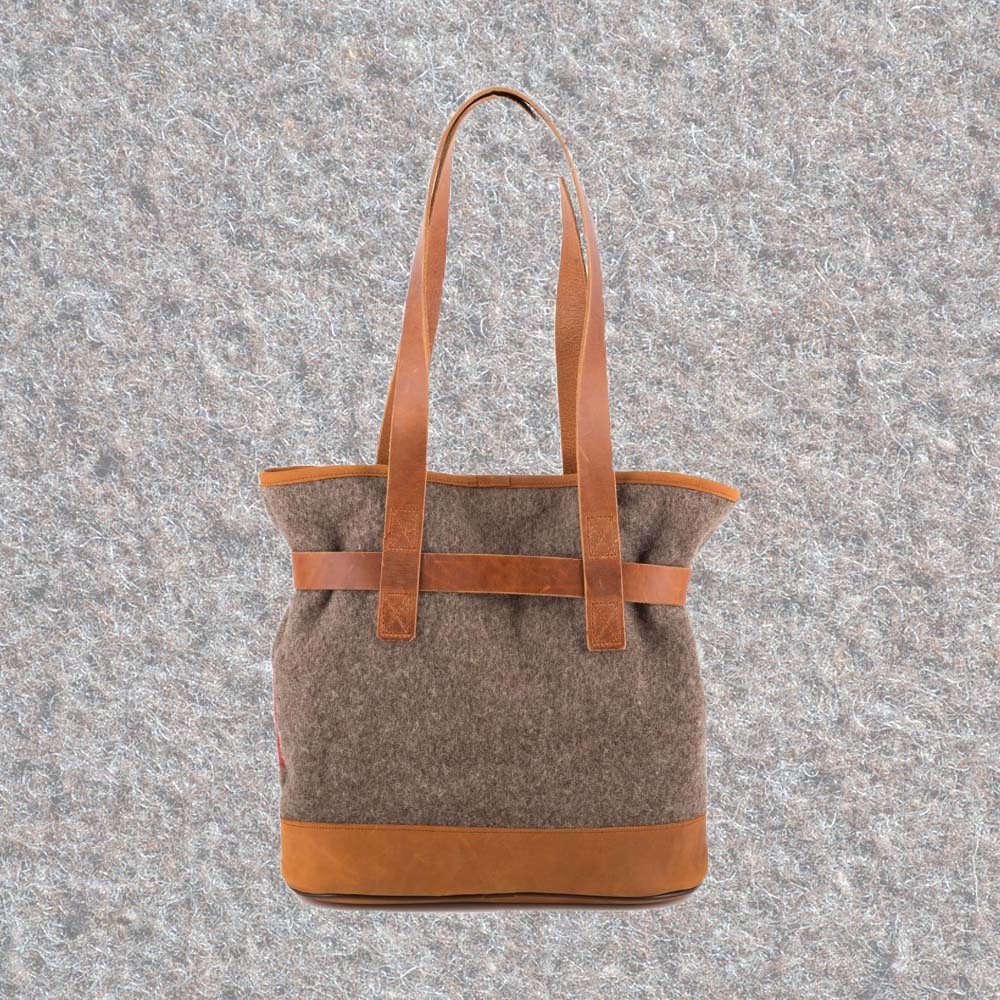 Tasche aus Schweizer Armeedecken, Geschenk, Geschenkidee, Manufaktur, Handgemacht, Swissmade, CH-Armee-Decken, Aktenmappe, Handtasche, Rucksack, Shopper, Tasche, Allroundtasche, Schultertasche, Umhängetasche, Laptoptasche, Schultertasche Vintage Look, Handytasche, Aktentasche, Bowling Bag, Unisex Allroundtasche, Reisetasche, Bowling-Umhängetasche, Schweizer Postsack, Beuteltasche, Shopper Post